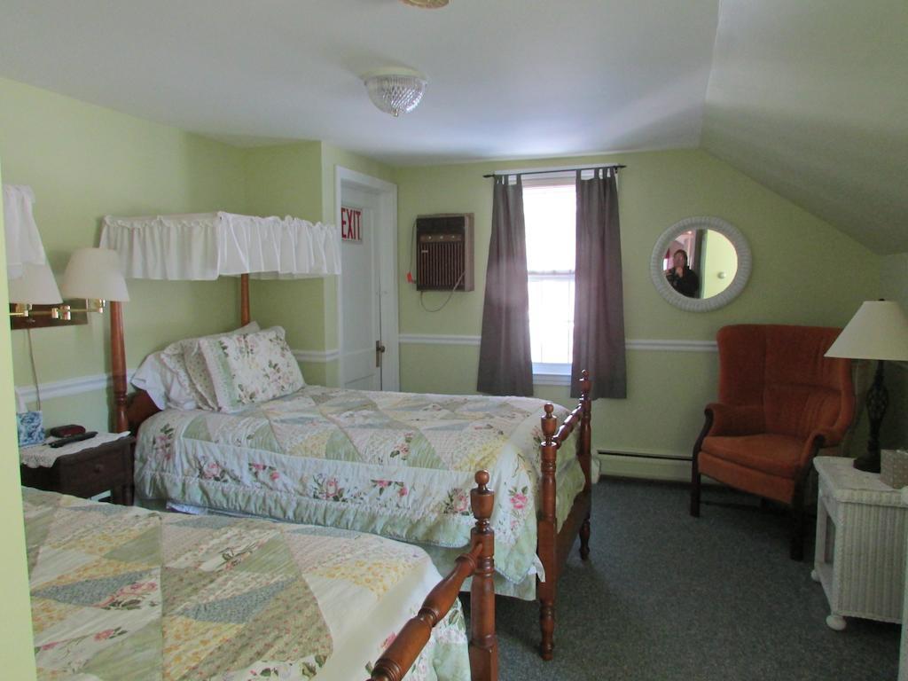 Curtis House Hotel Woodbury Ruang foto